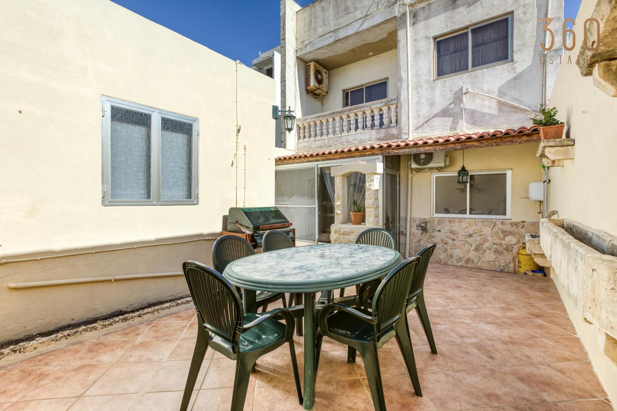 A Lovely 3Br Maisonette In Lovely Town Of Rabat By 360 Estates Exteriör bild