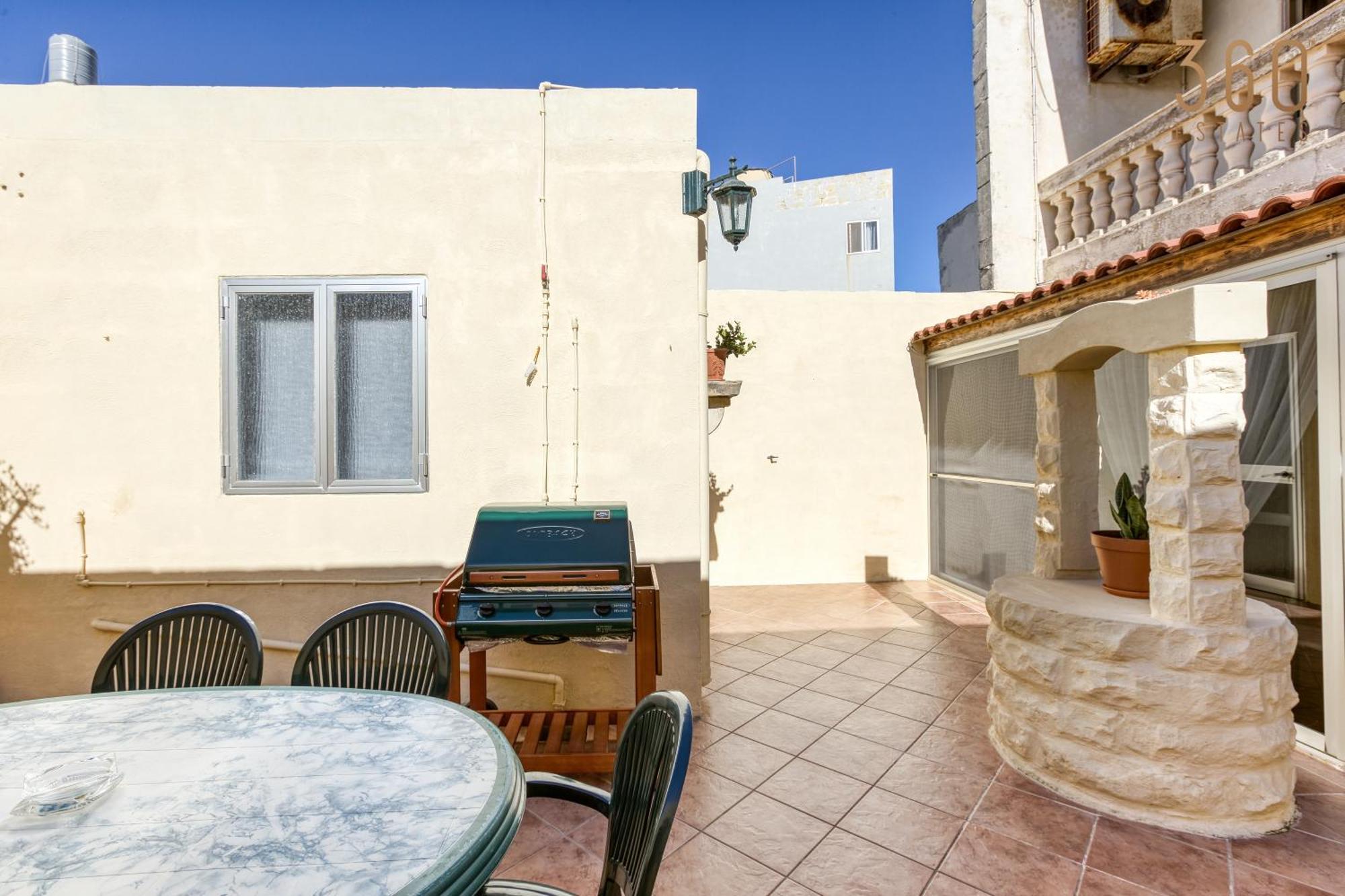 A Lovely 3Br Maisonette In Lovely Town Of Rabat By 360 Estates Exteriör bild