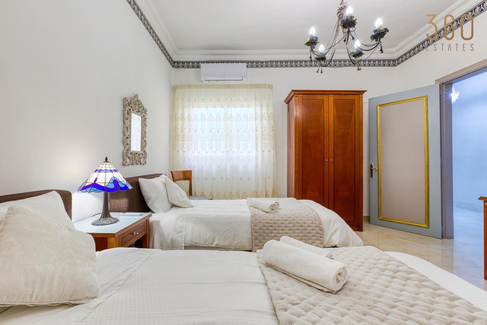 A Lovely 3Br Maisonette In Lovely Town Of Rabat By 360 Estates Exteriör bild