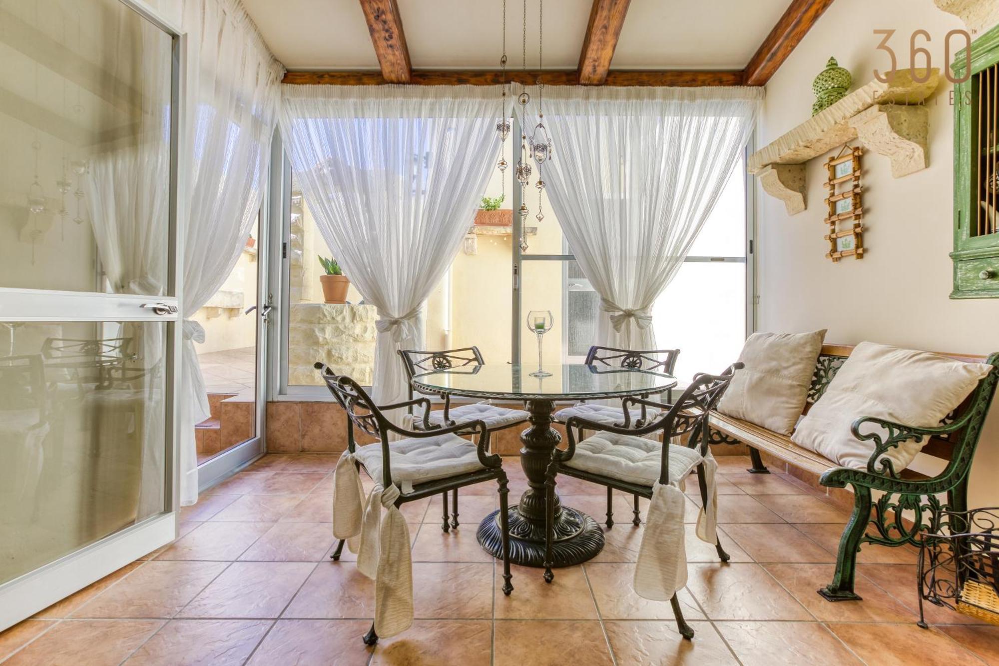 A Lovely 3Br Maisonette In Lovely Town Of Rabat By 360 Estates Exteriör bild